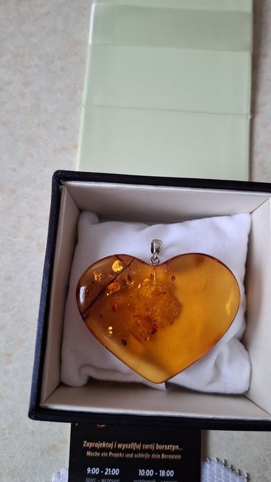Serce z bursztynu