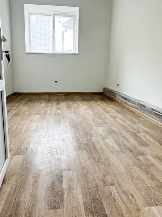 Продається комерційне приіщення в ЖК Міленіум в самому центрі ЖК.