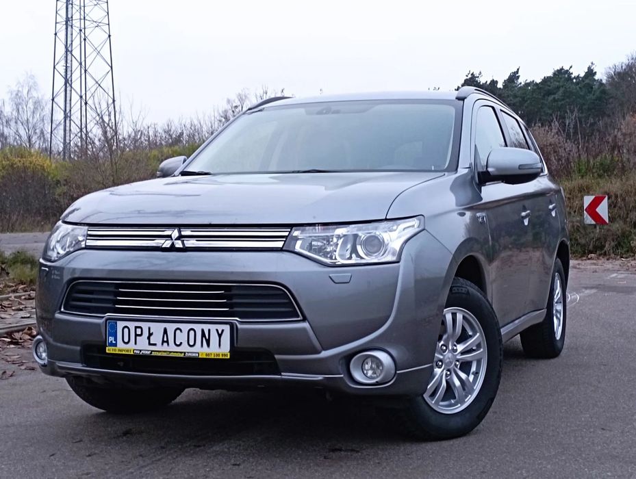 Mitsubishi Outlander 2.0Plug-In,4x4,Xsenon,Półskóra,Navi,Kamera,Automat,Serwis,Gwarancja.