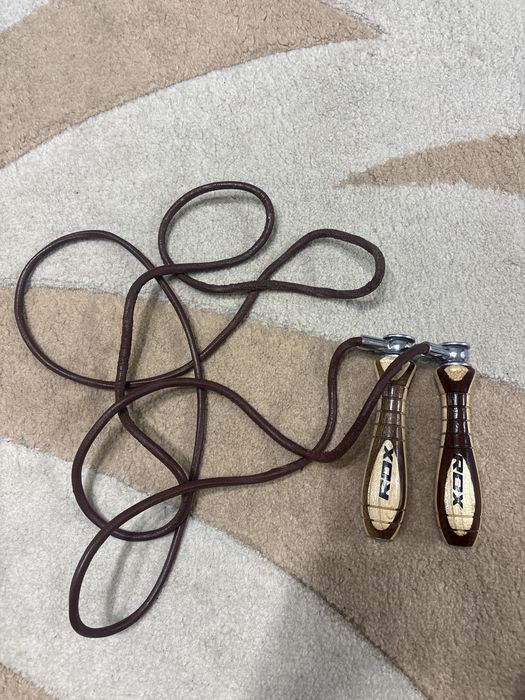 Продам Скакалку RDX Leather виробництво Великобританія