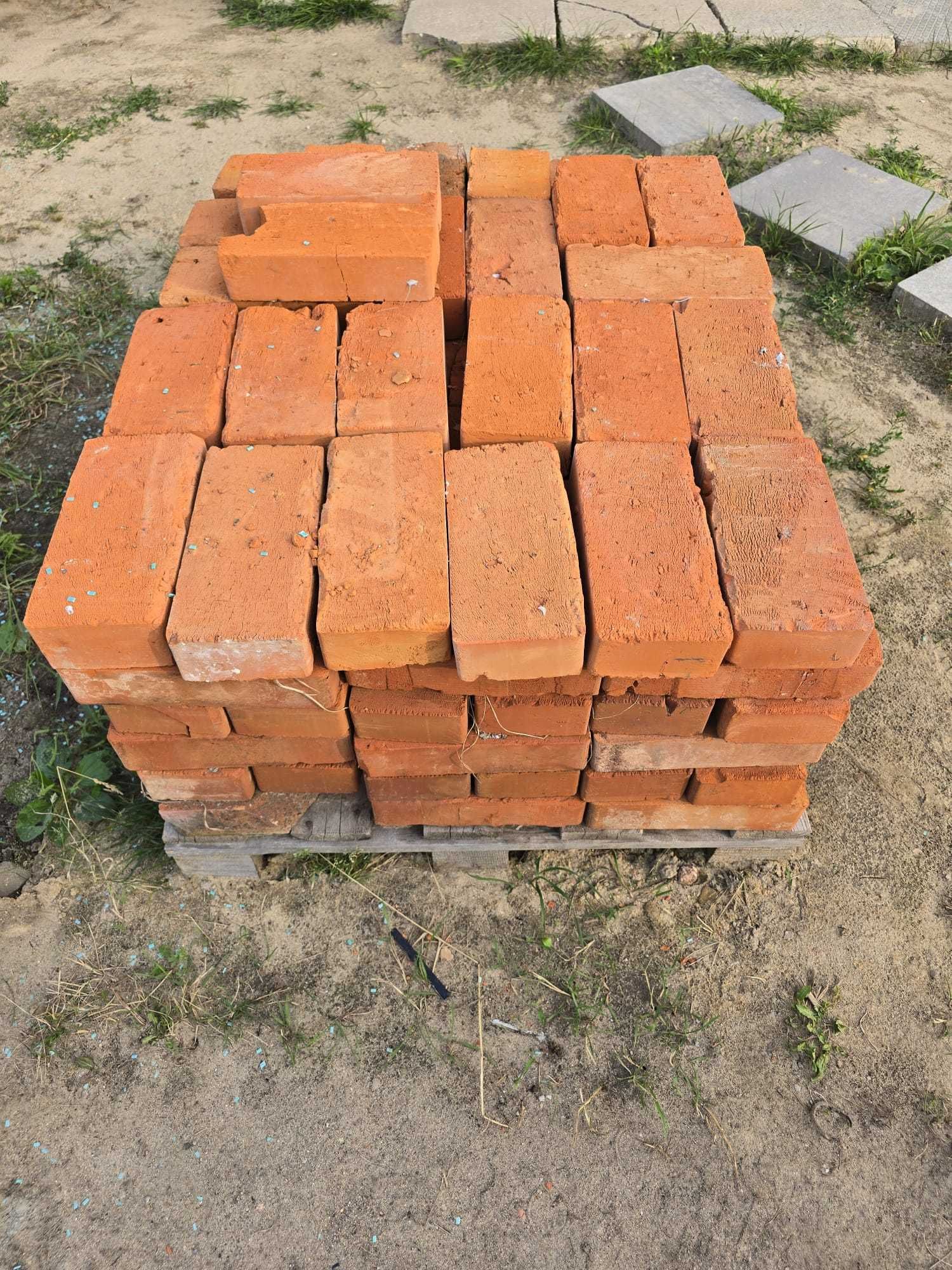 Sprzedam cegłę czerwoną paloną