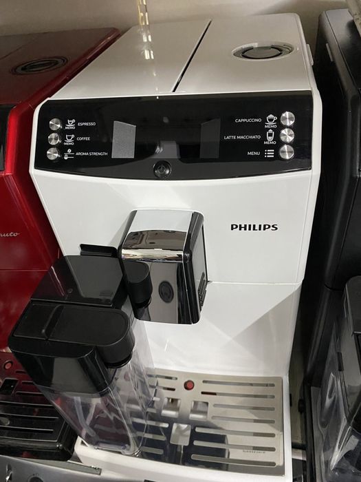 Кавоварка Saeco Philips, кофемашина.