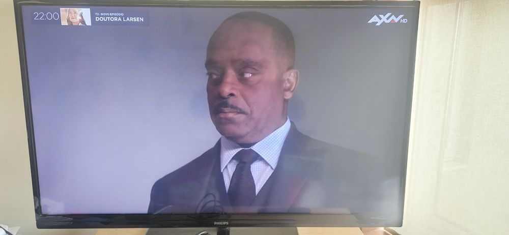 Lcd PHILIPS 46PFL3807H/12 e home cinema SAMSUNG  ht-tz225