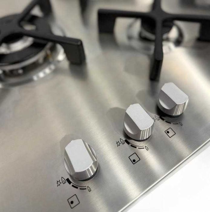 Газова варильна поверхня Zanussi ZGU76534XA - варочная поверхность