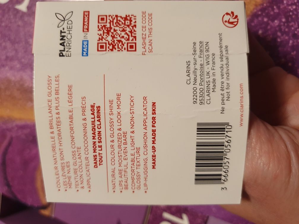 Clarins olejek do ust z olejku rózanego 1.4.ml Lip Comfort Oil 04