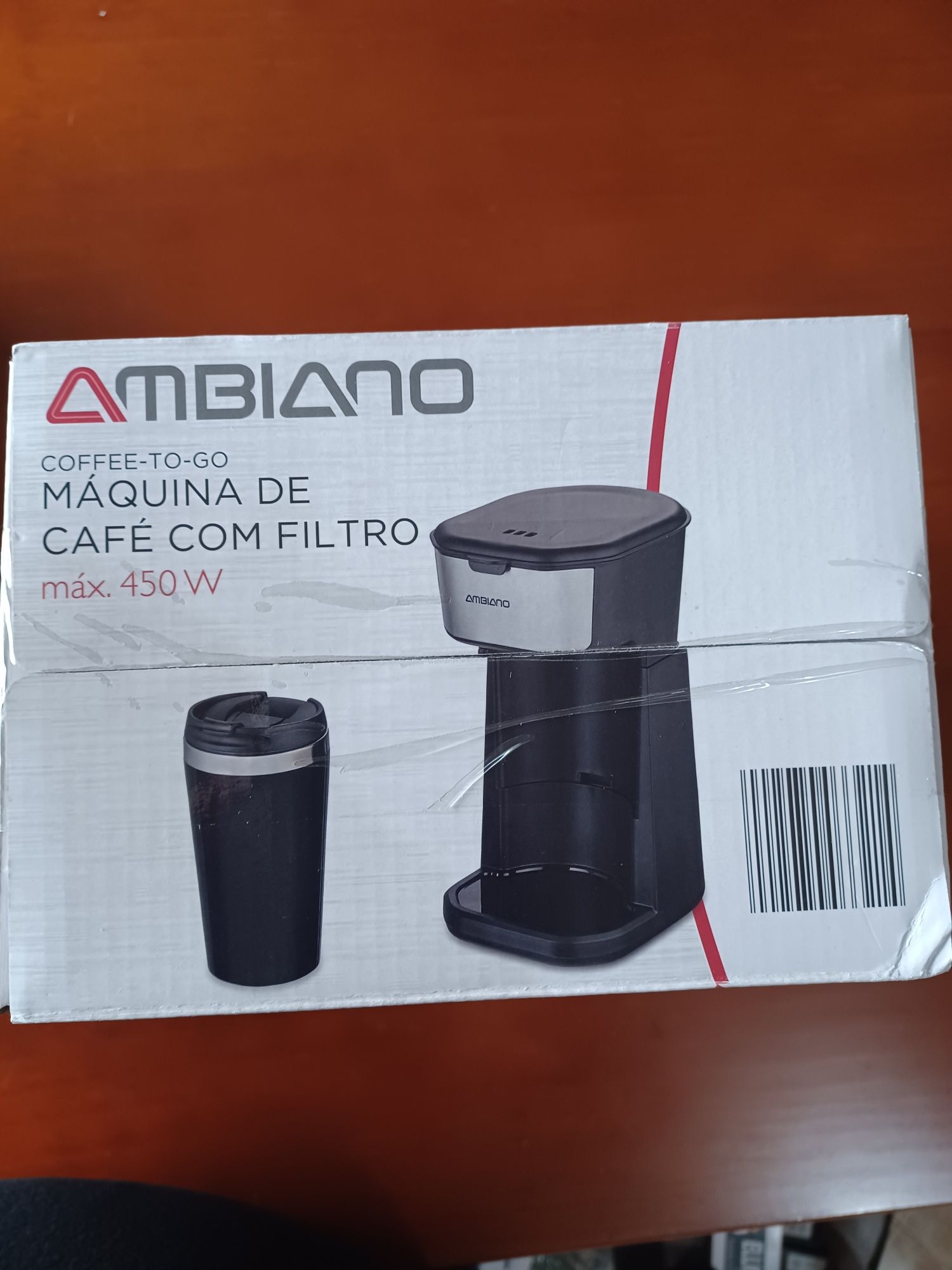 Máquina de Café com filtro e Copo térmico  - nova e selada