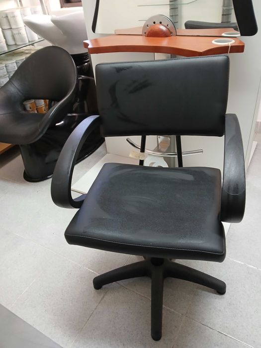 Bancada de cabeleireiro e cadeira – Novo – Liquidação de Stock