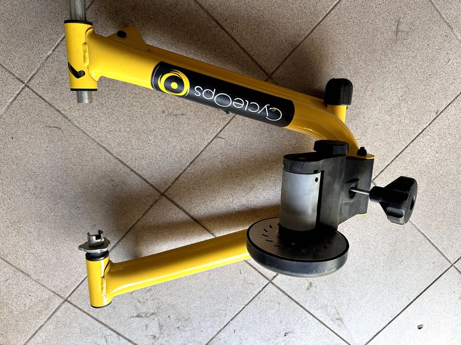 Trenażer Saris MAG Cycleops idealny do rozgrzewki