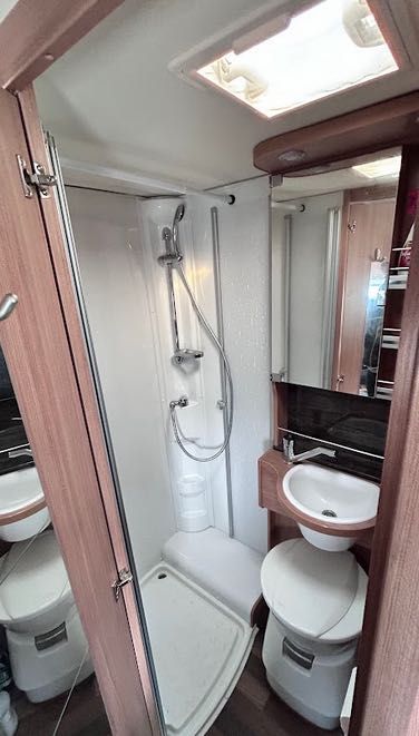 Wynajem kampera Knaus Traveller Fiat Ducato  wynajmę kamper kampervan