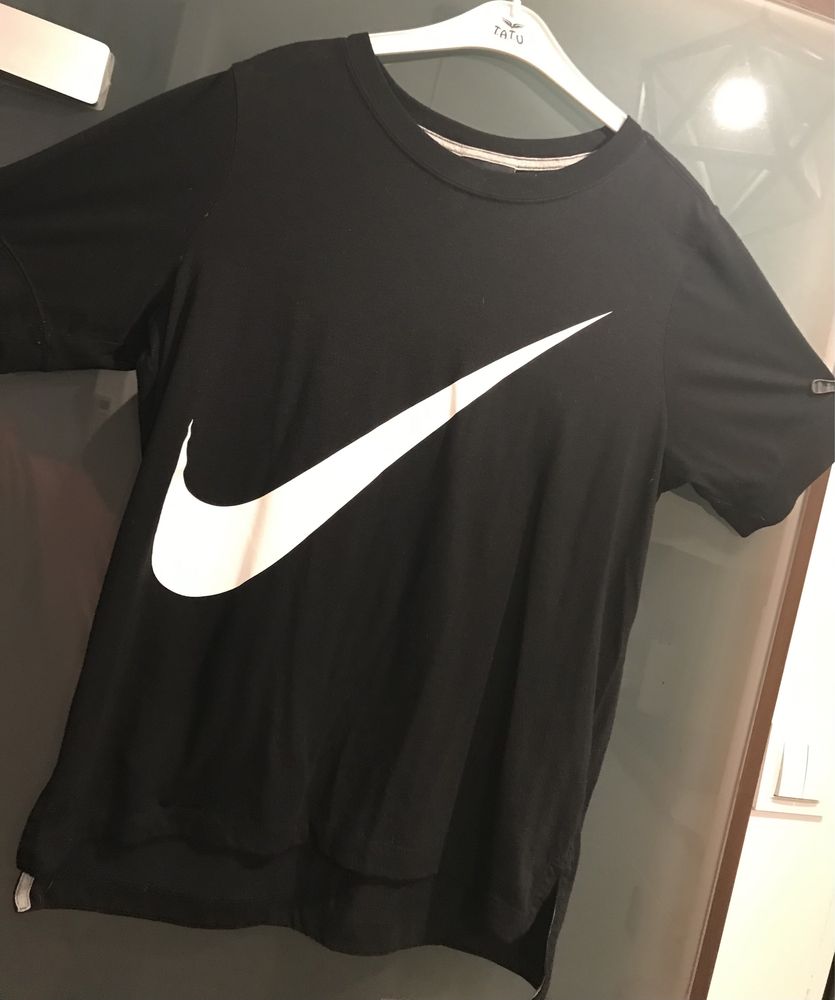 Koszulka Nike czarna rozmiar S