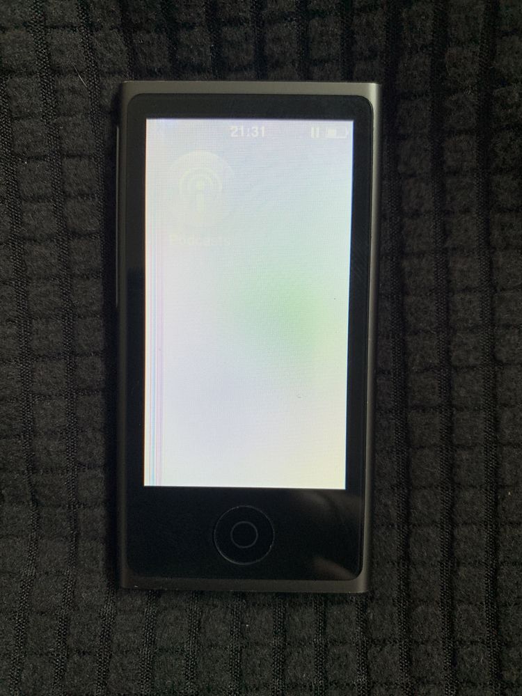 Apple A1446 iPod nano 16GB