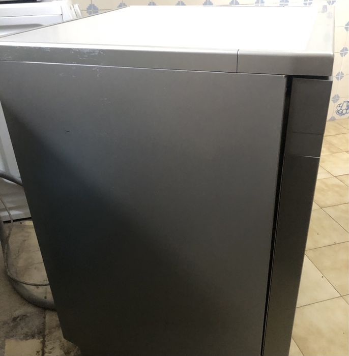 Máquina de Lavar Loiça Samsung