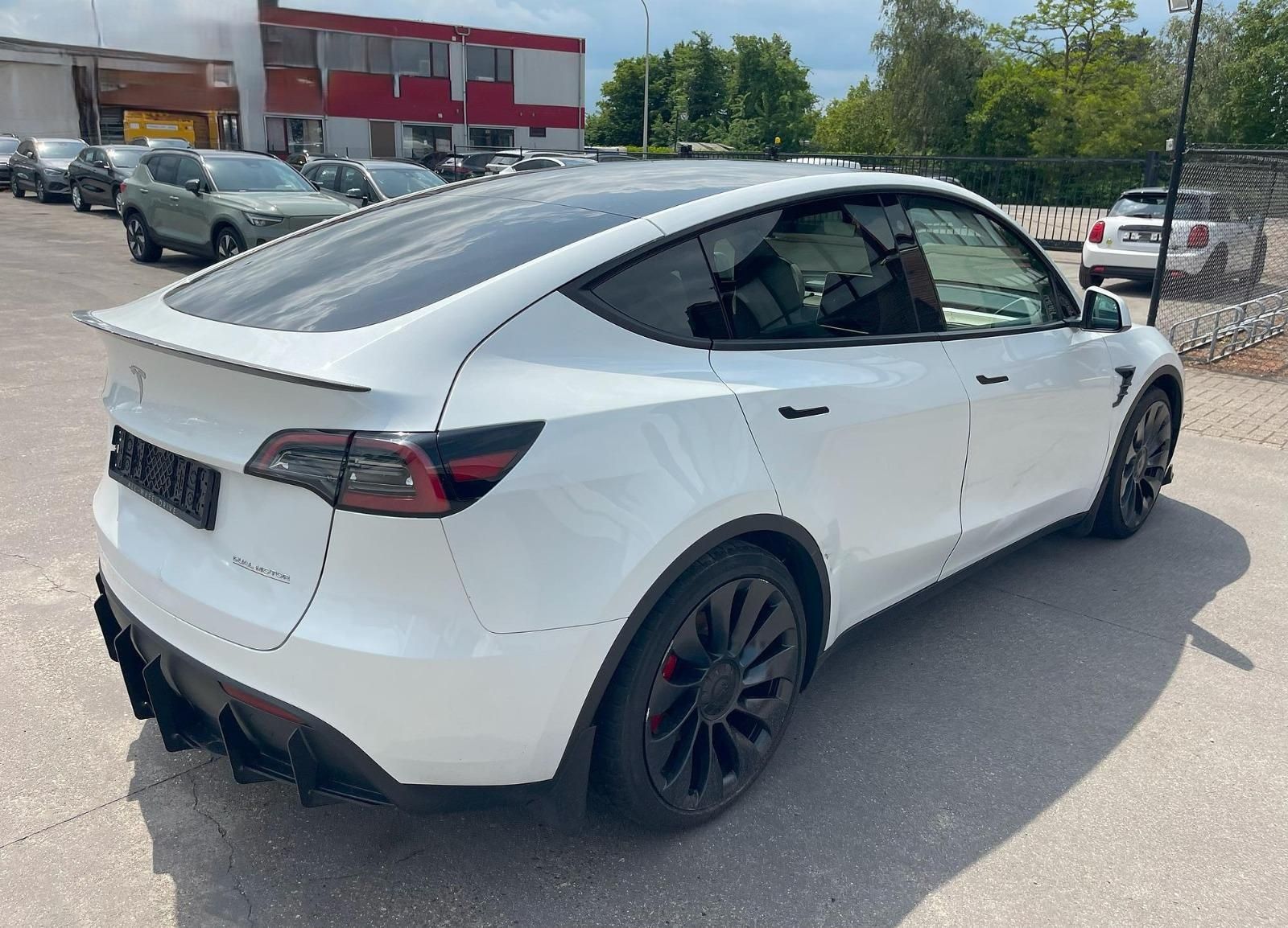 TESLA Model Y performance 534 cvs AWD