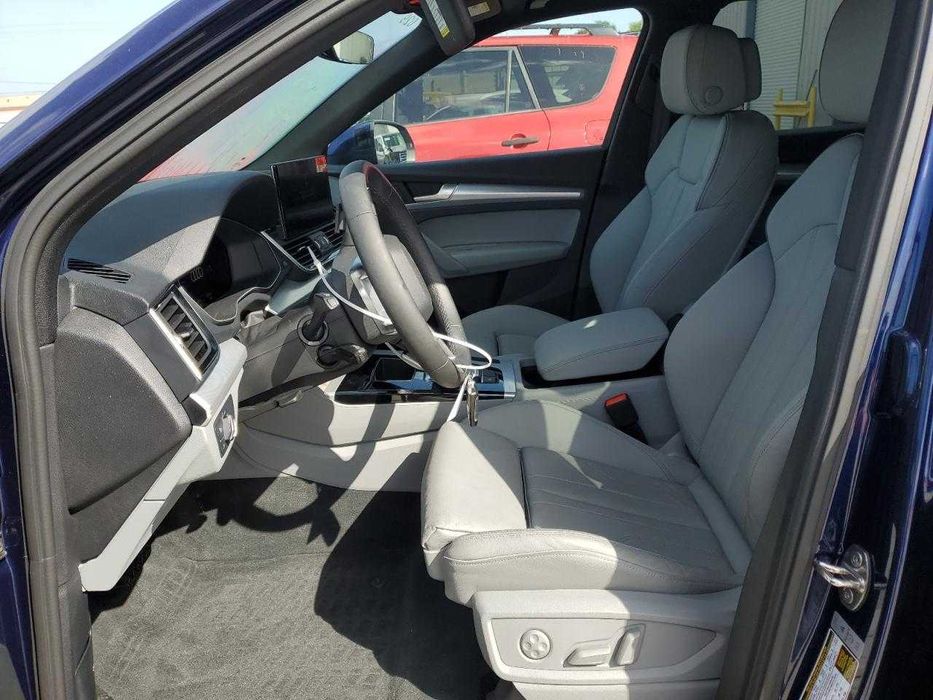 Audi Q5 Premium 45 2025