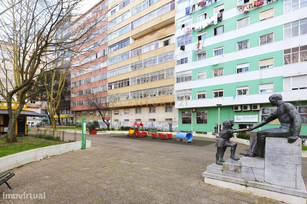 Espaço Comercial para arrendar | Agualva - Cacém