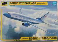 Модель Боинг 737-700/С-40В 1/144