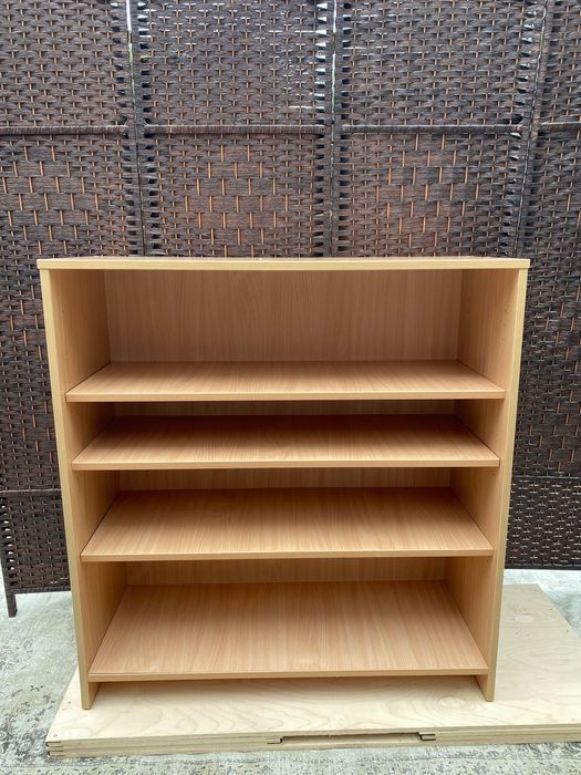 Nowy w kartonie regał z 4 półkami