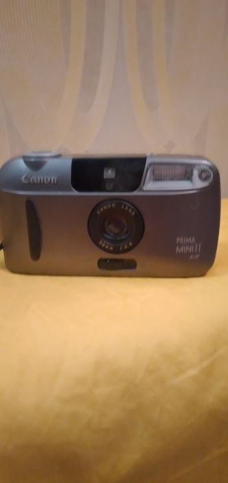 Винтажный пленочный фотоаппарат Canon prima mini 2