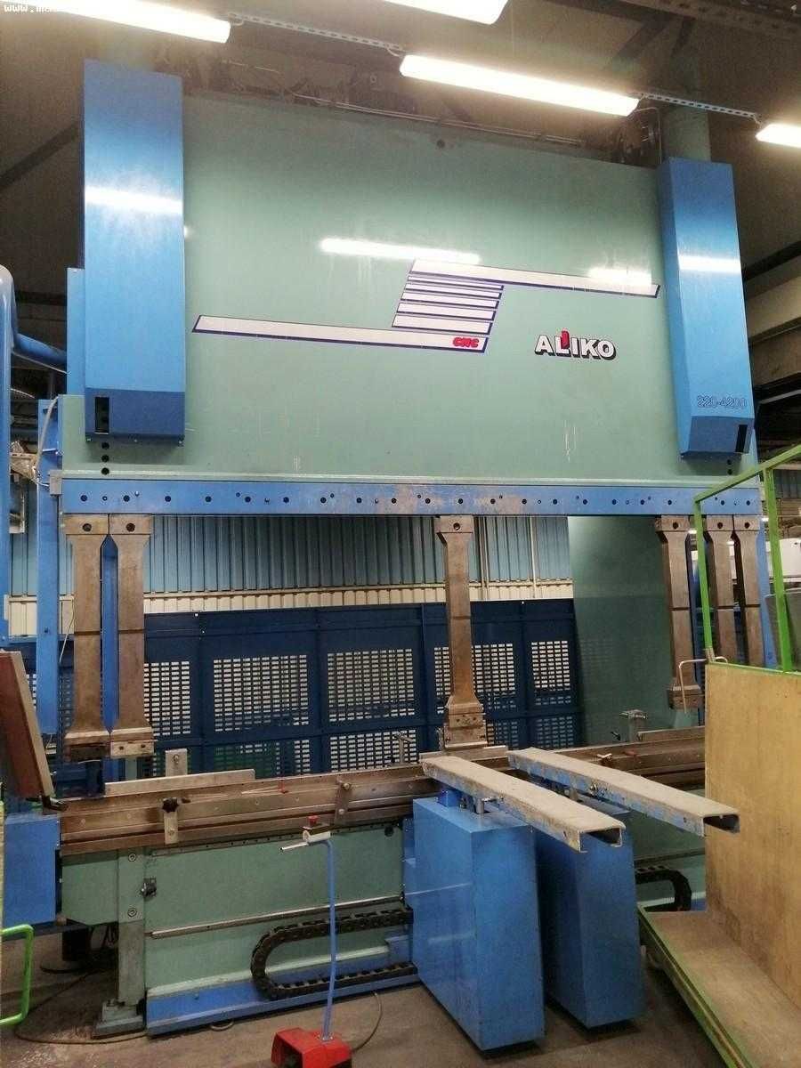 Prasa krawędziowa CNC ALIKO SP4200.220 220 t