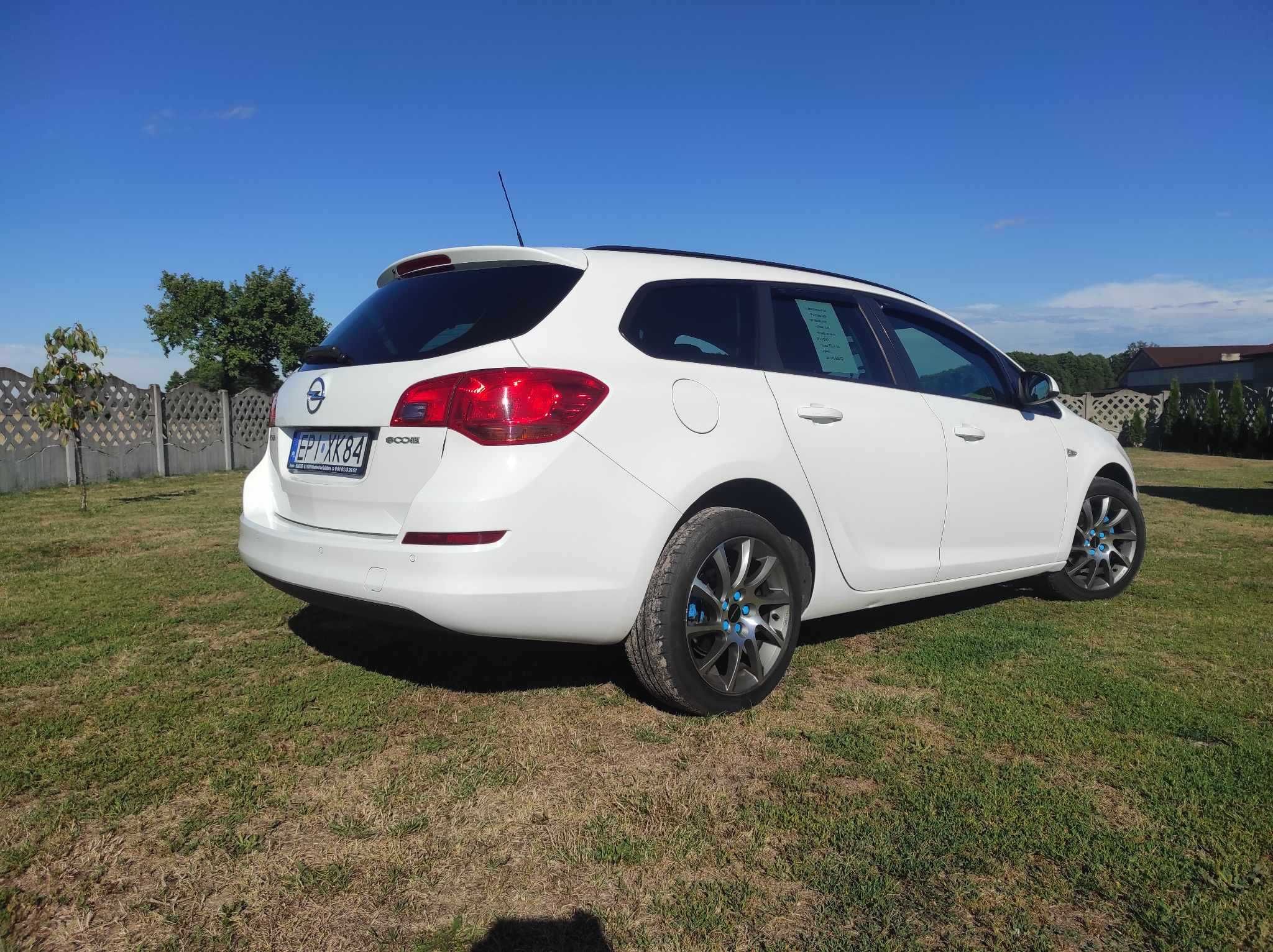 Opel Astra J Ladny stan 1.4.benzyna/gaz