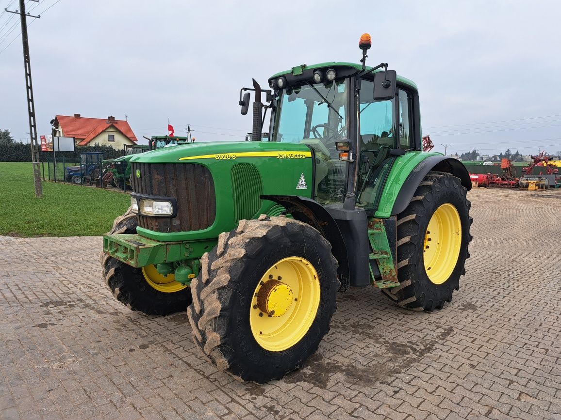 Ciągnik John Deere 6920S