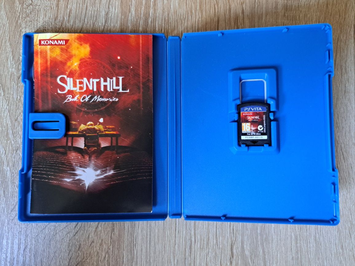 Silent Hill Book of Memories Playstation Vita Ps Vita 3xA Komplet