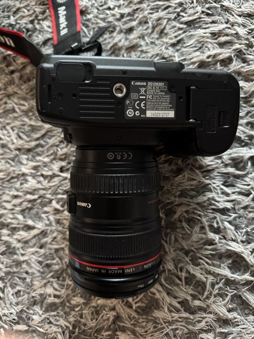 Canon EOS 5D Mark II + EF 24-105 L IS USM