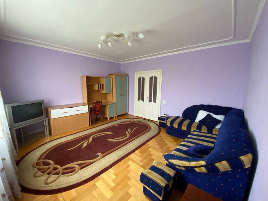 Оренда кімнати / Червоної Калини