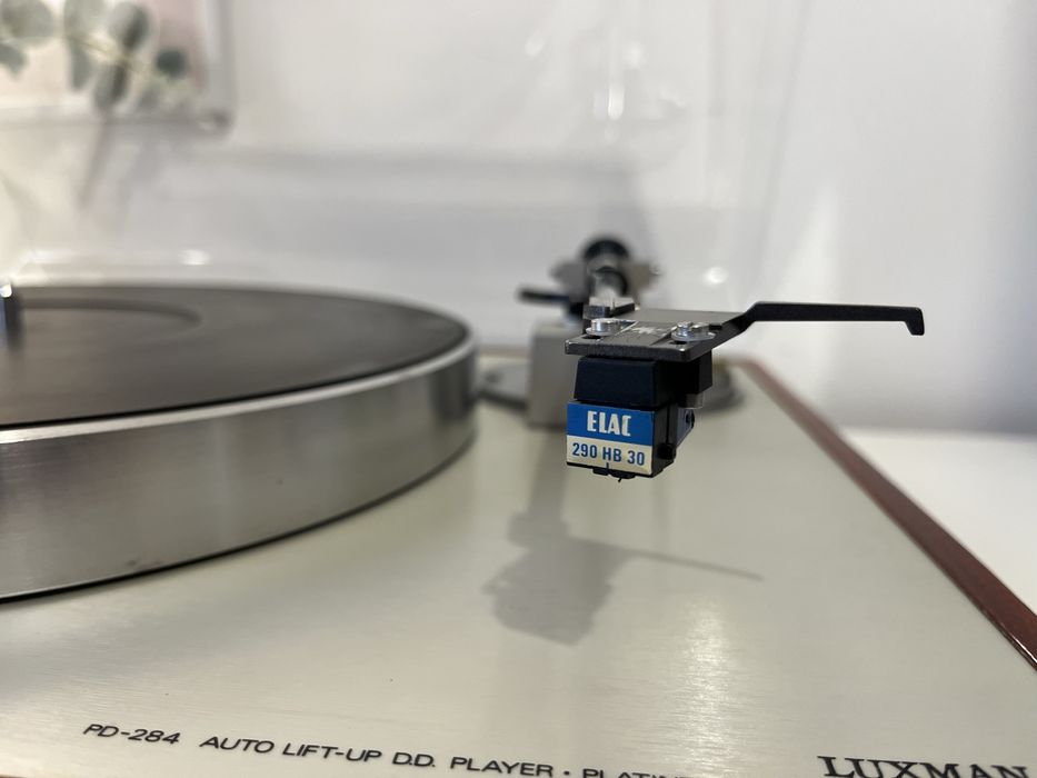 Gramofon Luxman PD 284, serwis, nowa igła, pokrywa i fornir.