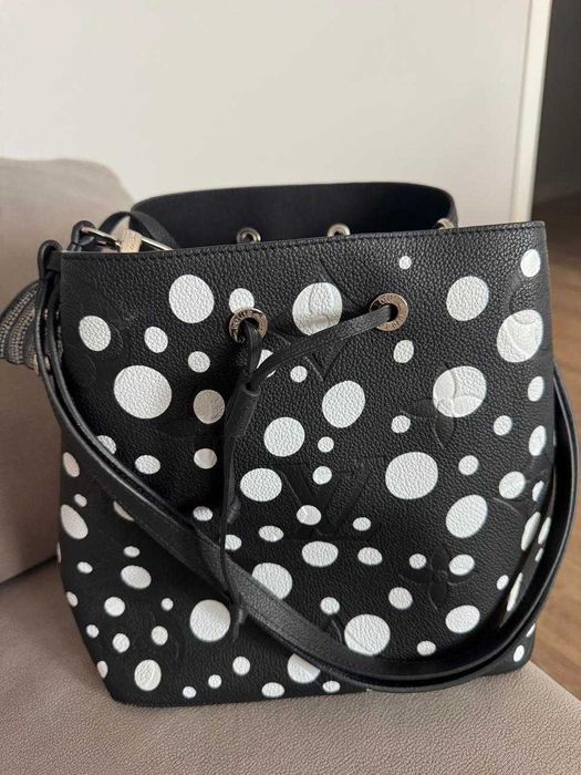 Bolsa Louis Vuitton x Yayoi Kusama 2023 – Edição Limitada, Original