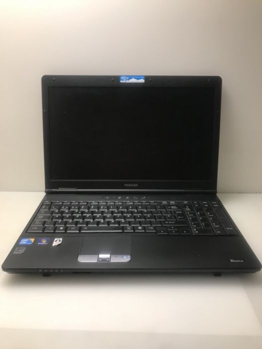 Ремонт ноутбуків Asus, Lenovo, acer, Samsung, MSi, Apple та інших