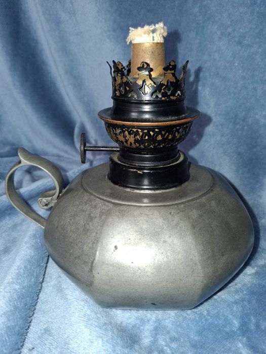 Candeeiro antigo | Lamparina | Lanterna em estanho