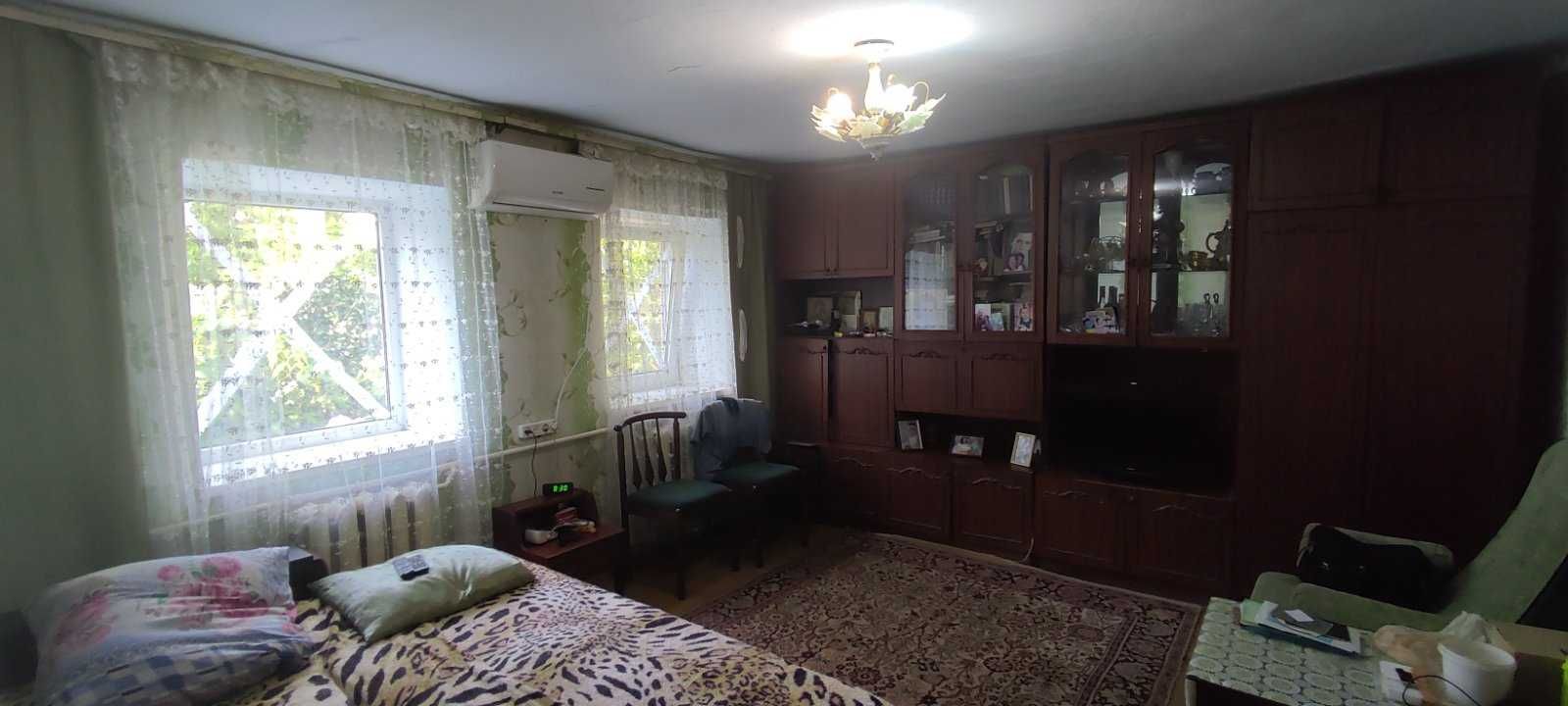 Продаю в Корабельном районе дом.