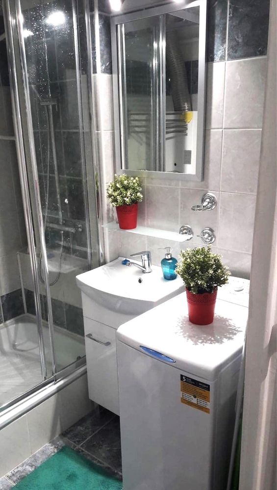 Dywizjonu 303, pokój 1 os., pryw. BALKON, zielono, cicho, promocja!