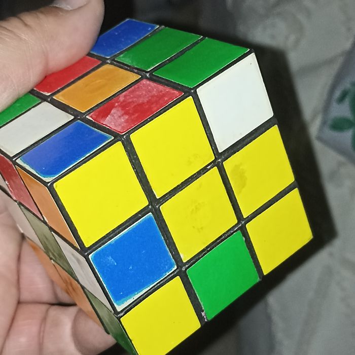 Cubo Mágico grande dos Antigos