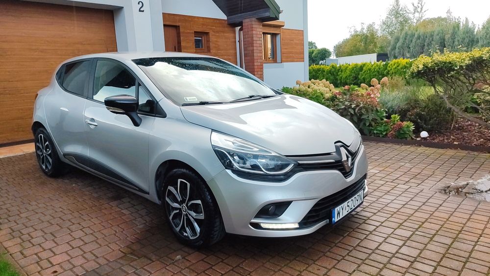Renault Clio  benzyna POLSKI SALON wersja LIMITED