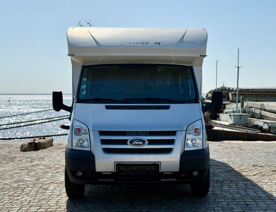 Chausson Flash 28 - Cama Central