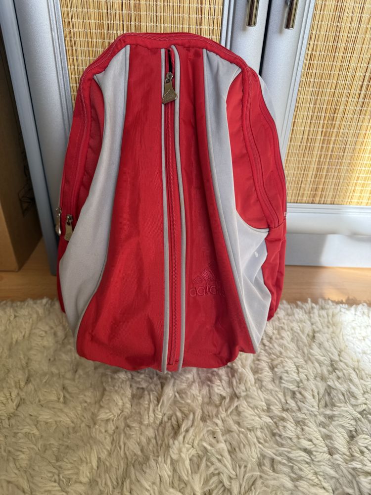 Продам рюкзак Adidas. Оригінал.