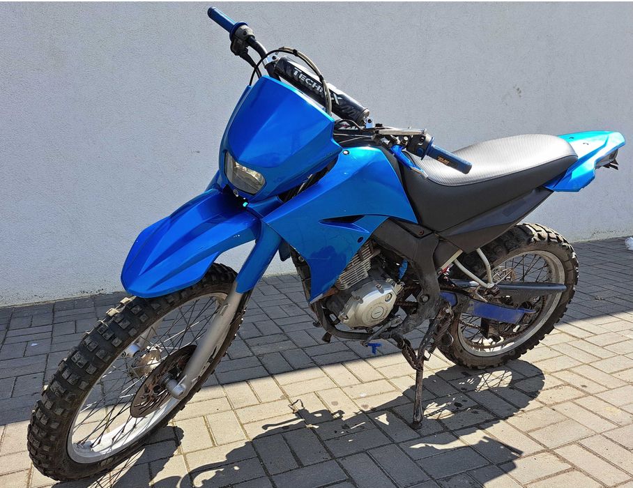 Yamaha XT 125R Enduro