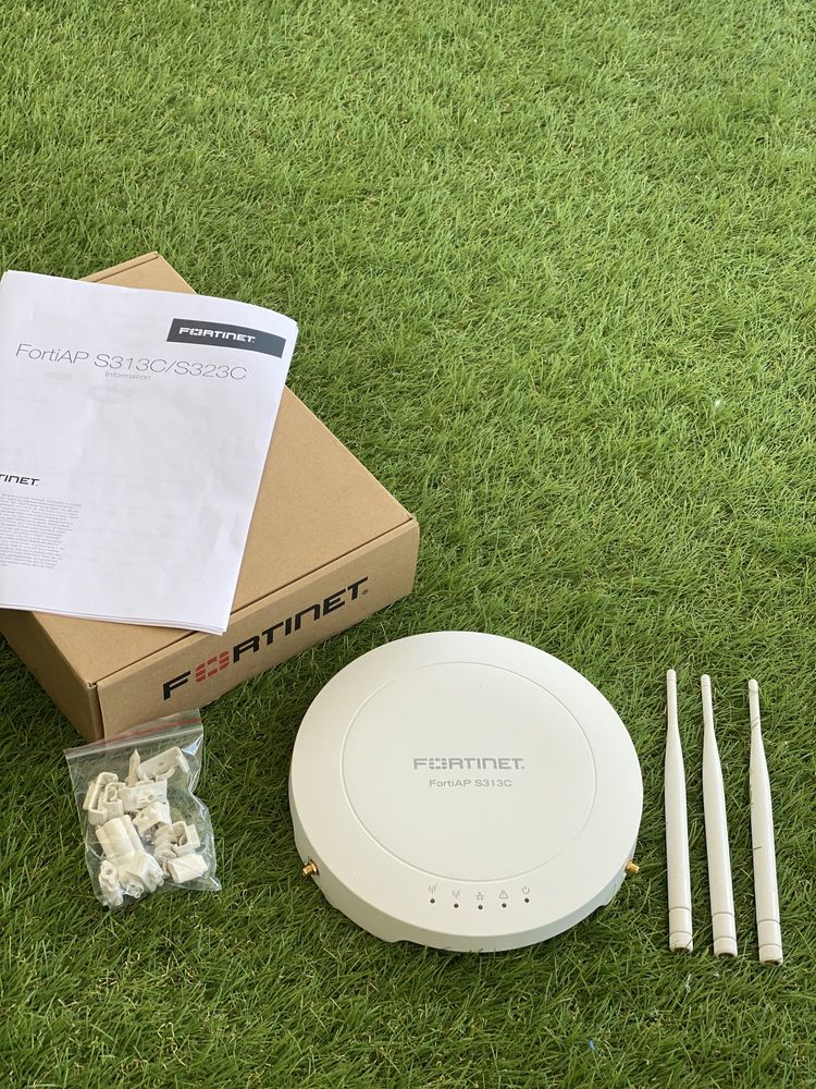 WiFi професійна точка доступа Fortinet FortiAP-S313C