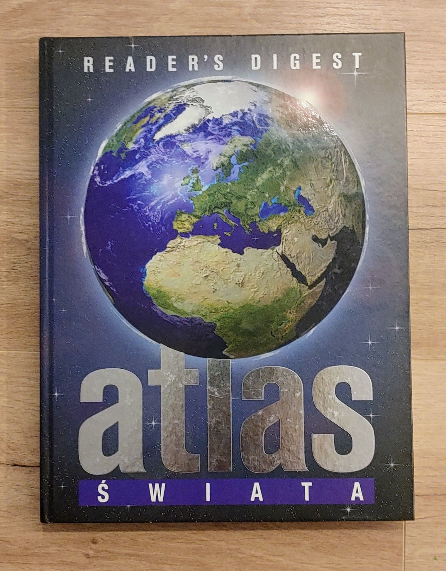 Przepiękny i wartościowy atlas świata