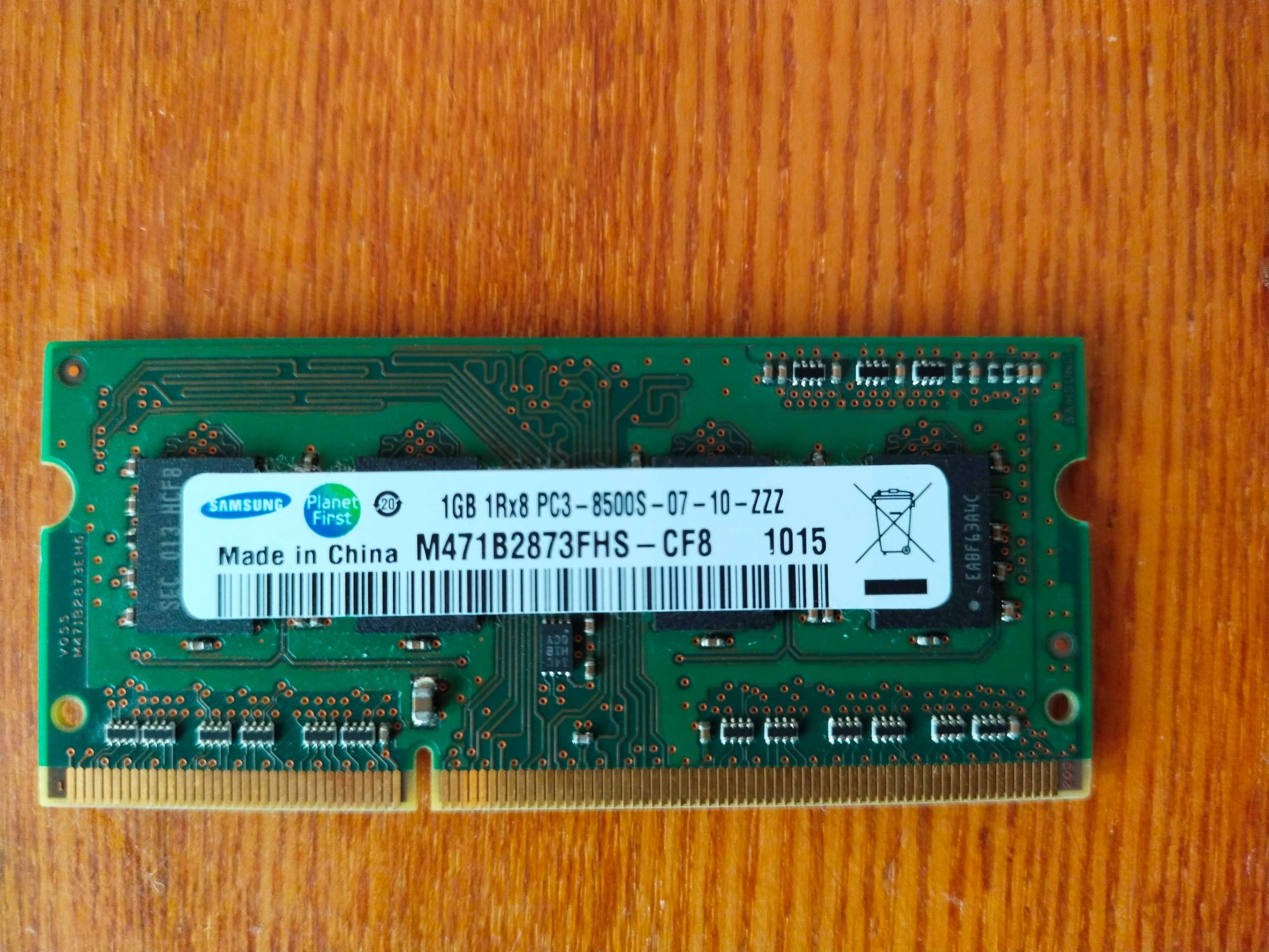 Оперативная память Samsung M471B2873FHS-CF8 1 ГБ