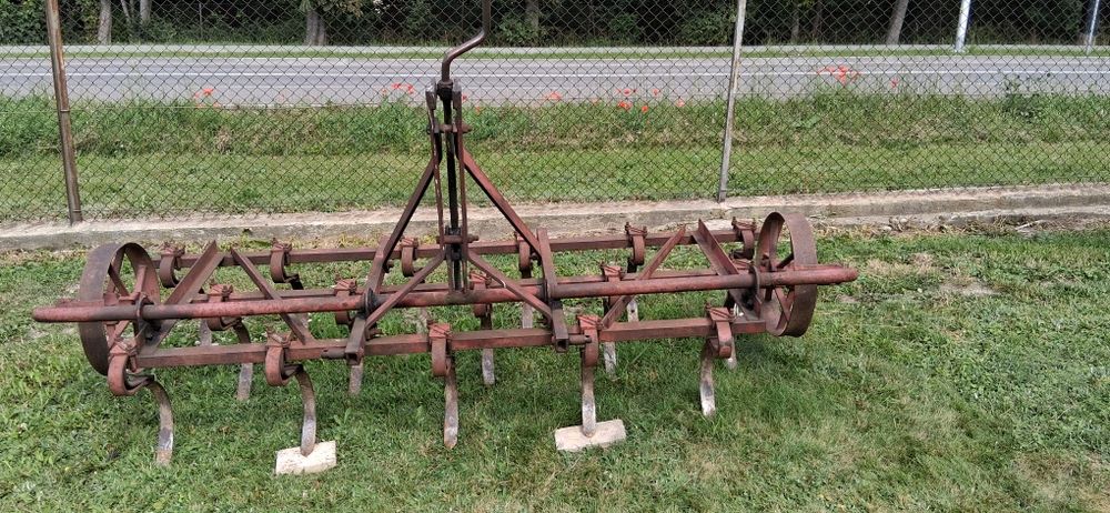 Sprzedam gruberek do traktorka