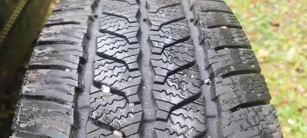 215/65/15 c continental vancontact winter