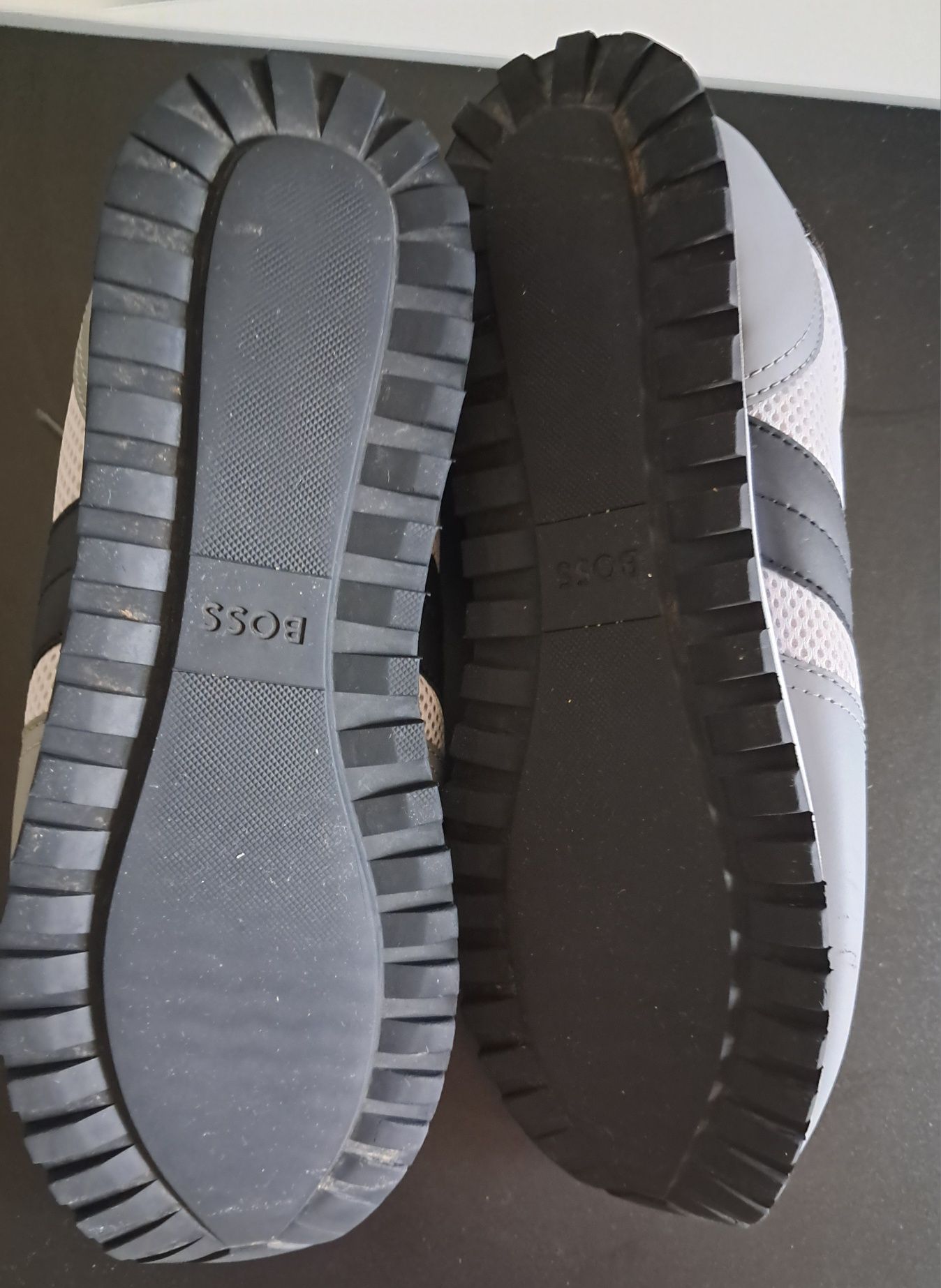 Buty Hugo Boss parkour męskie 46 szare sneakersy