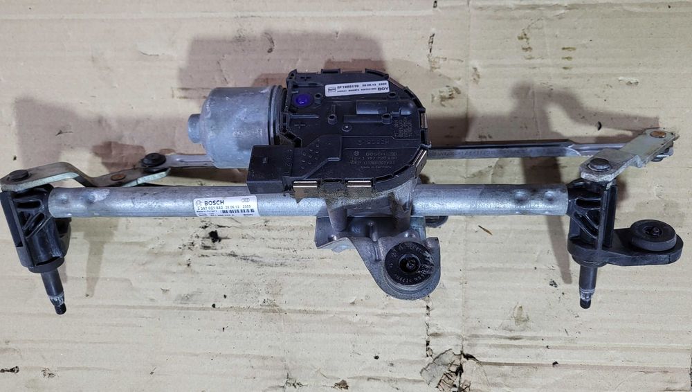 Mechanizm wycieraczek przód Seat Leon 3 5F0 EU