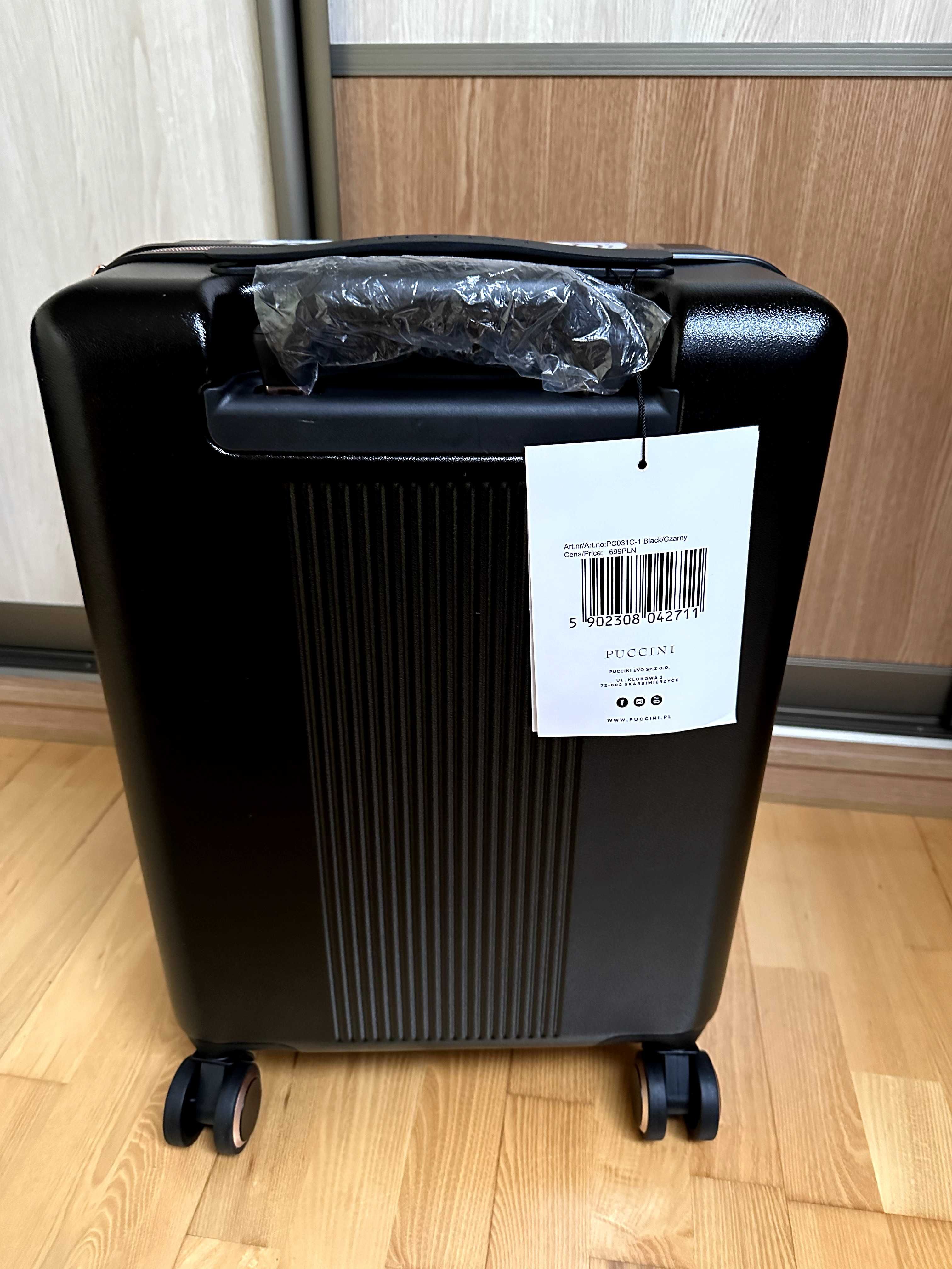 Puccini Walizka Mała Kabinowa poliwęglan 38L Czarna Malibu PC031C 1