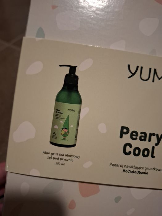 Żel pod prysznic 400 ml i balsam do ciała 300 ml Aloe gruszka Yumi