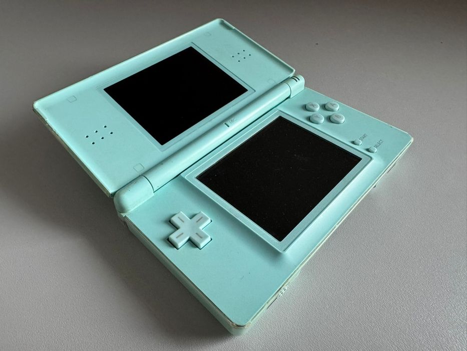 Nintendo DS Lite - unikatowy kolor