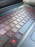 Продам ноутбук MSI стан нового